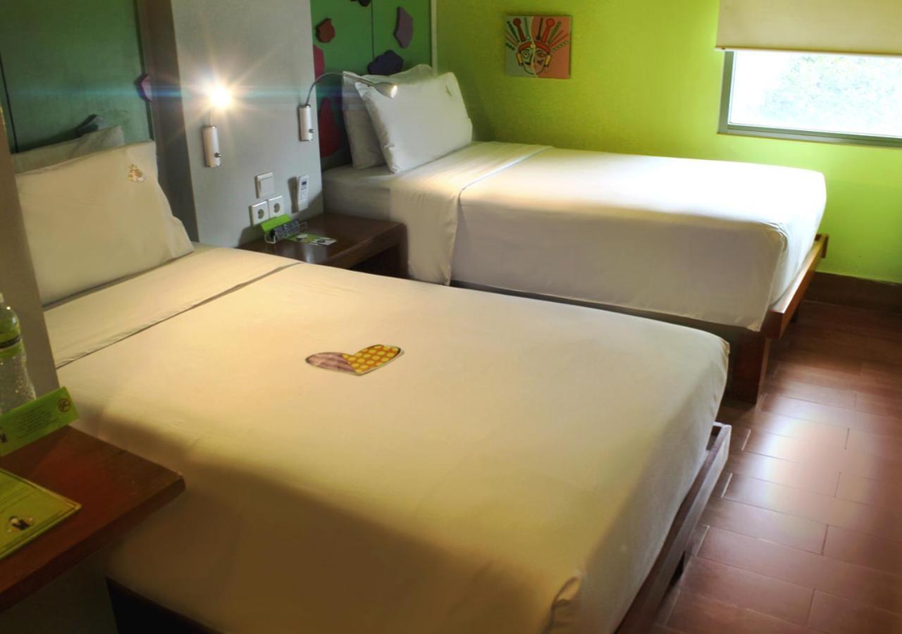 Maxonehotels.Com At Sabang Jakarta Eksteriør billede